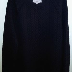 Lightweight women's sweater/sweatshirt